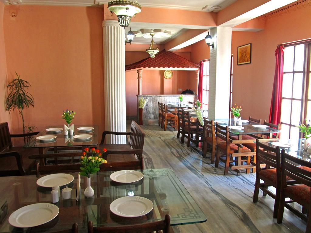 Hotel Alpine Crest Gangtok Eksteriør billede